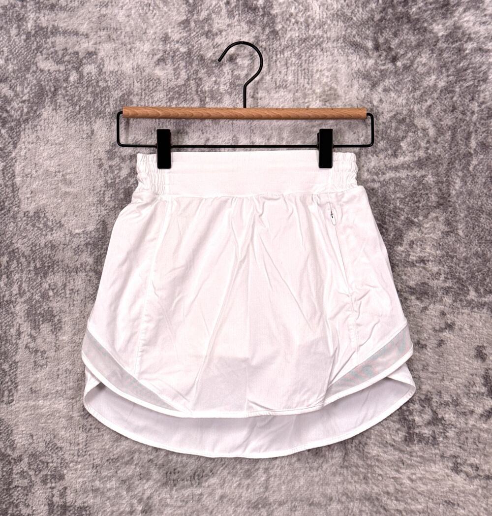 Lululemon Hotty Hot Skirt 2 Womens White Tennis Skort